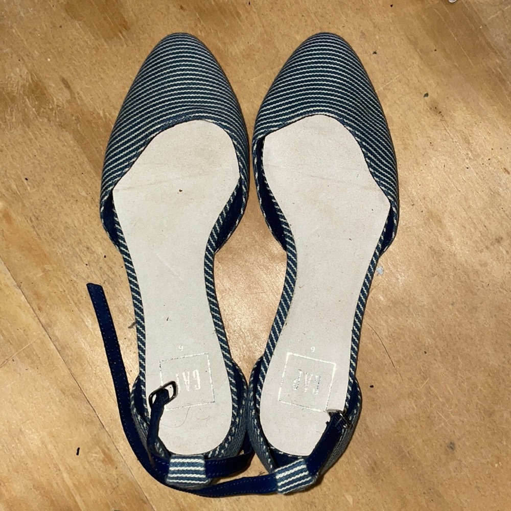 Gap Flats